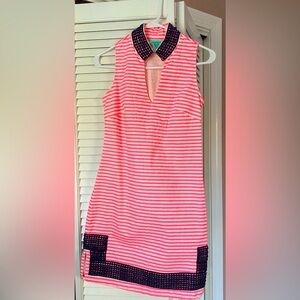 Sail to Sable Classic tunic. Bright pink with navy stitching